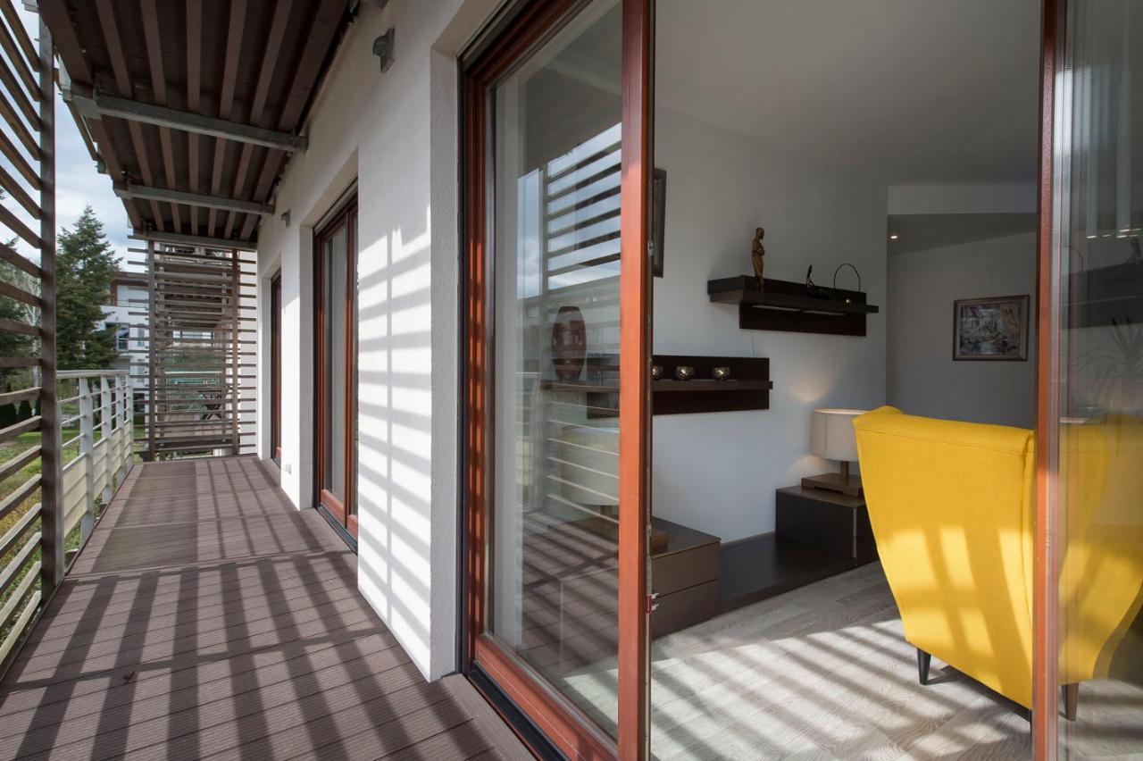 Apartament Familijny Delux Swinoujscie Bagian luar foto
